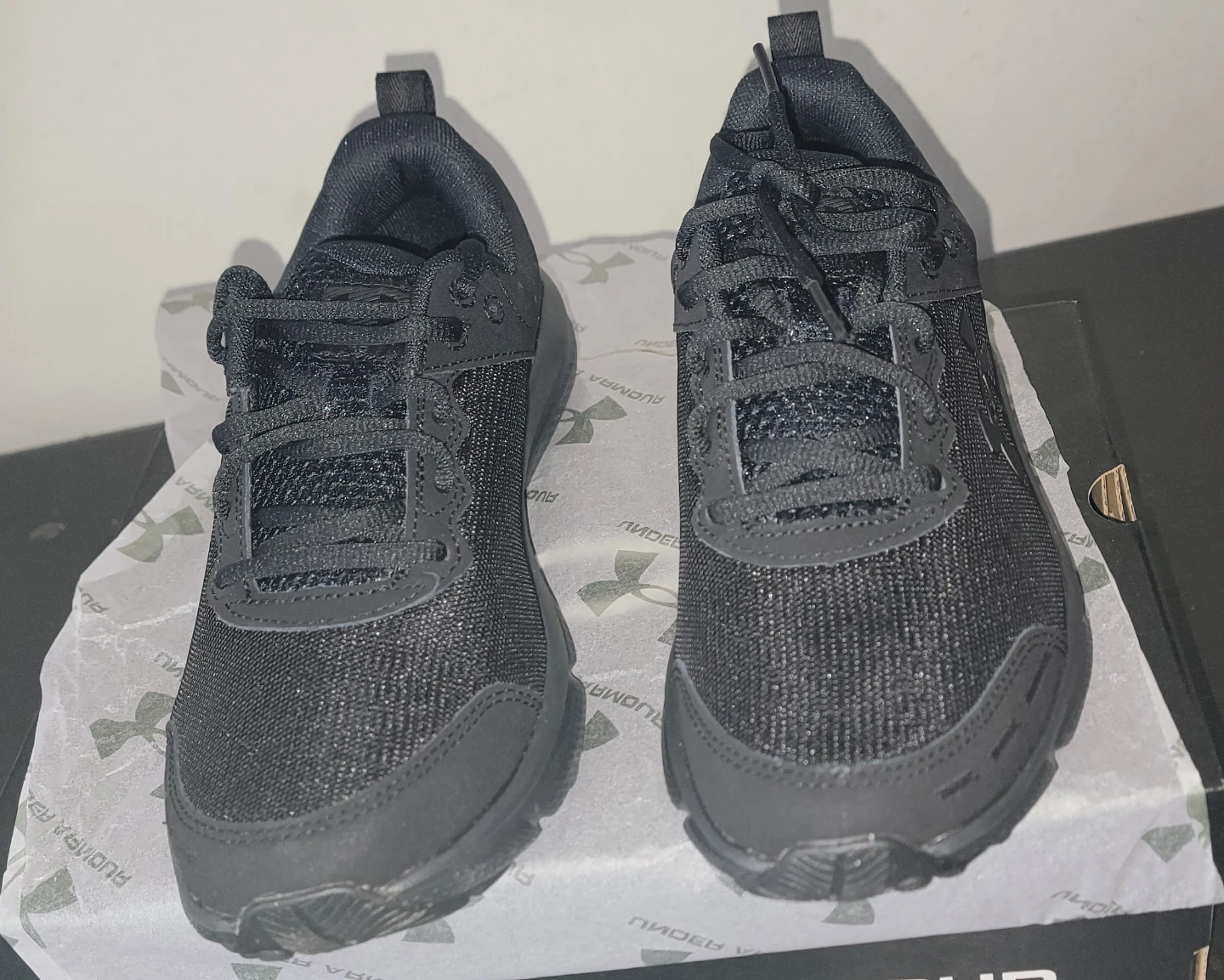 Men's Running Shoes - Black, Size 7.5 - photo 2