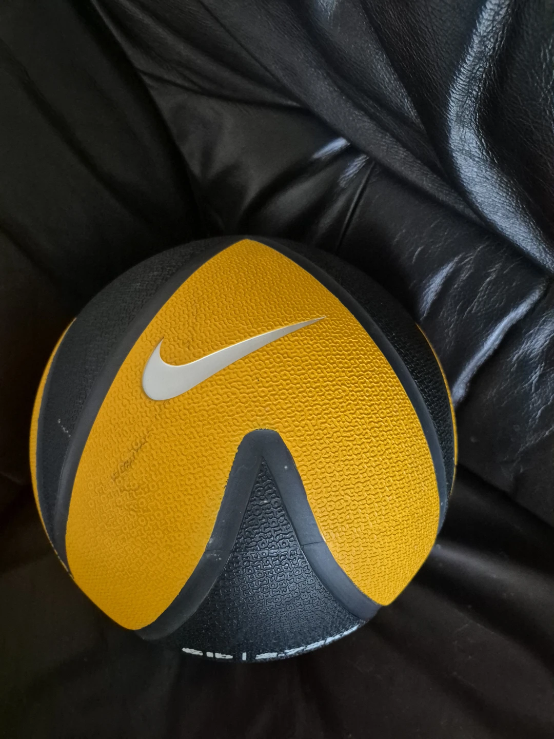 Nike Medicine Ball - photo 2