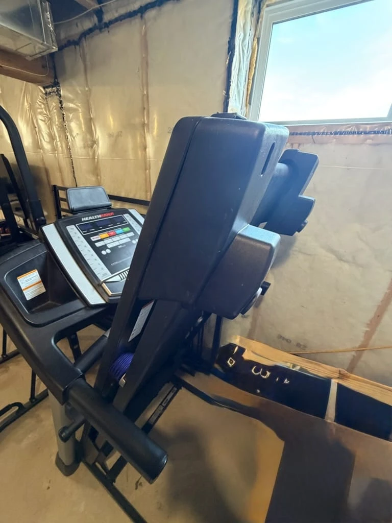 HEALTHRIDER Treadmill - photo 2