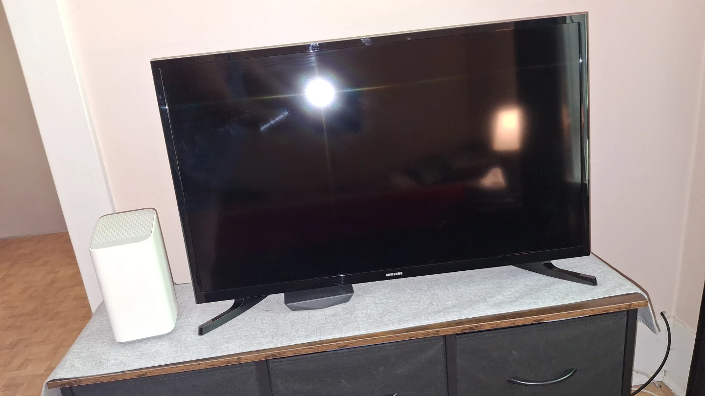 Tv 24 inch