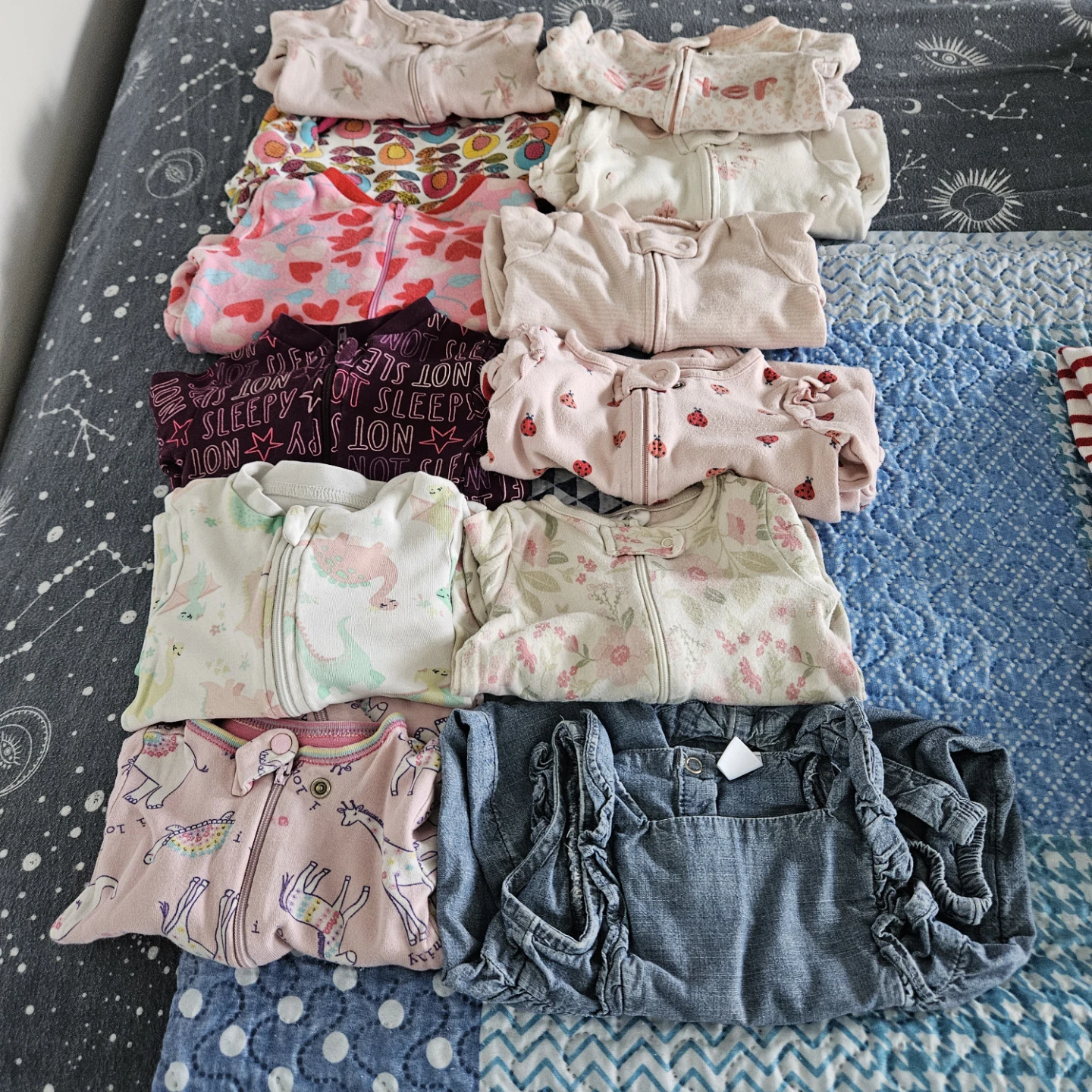 0-3 month Baby Girl Sleepers  lot - photo 3