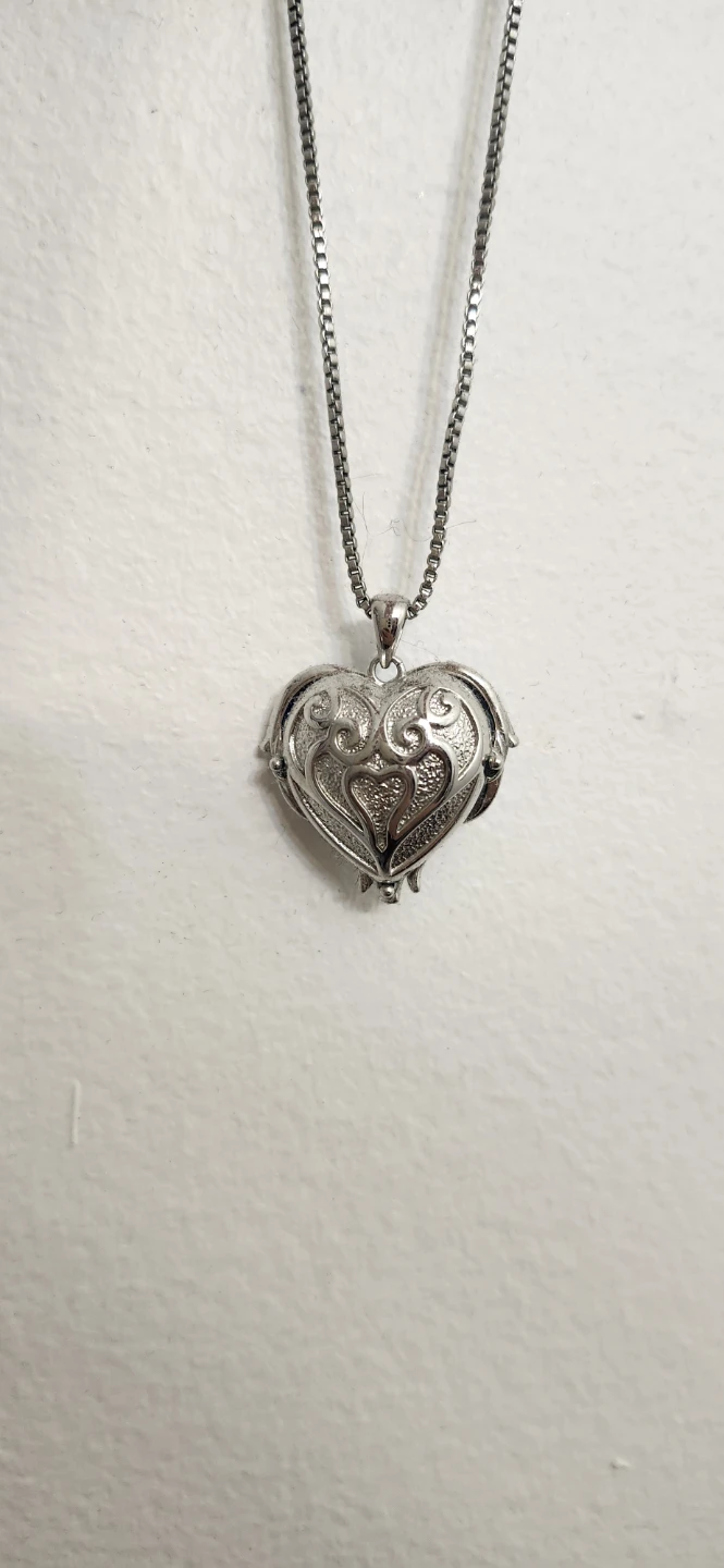 Heart Pendant Necklace