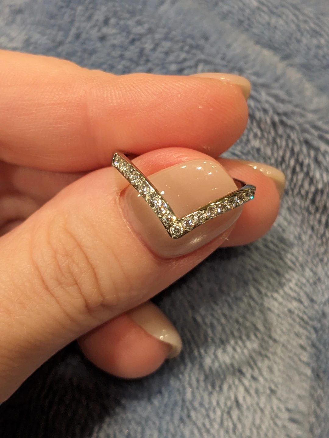 Half Eternity V-shaped Ring - photo 2