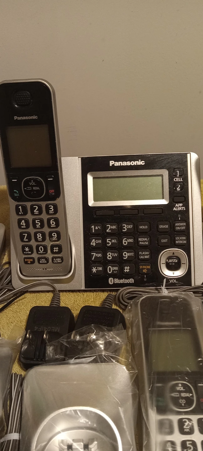 Panasonic Cordless Phone System with 3 Handsets