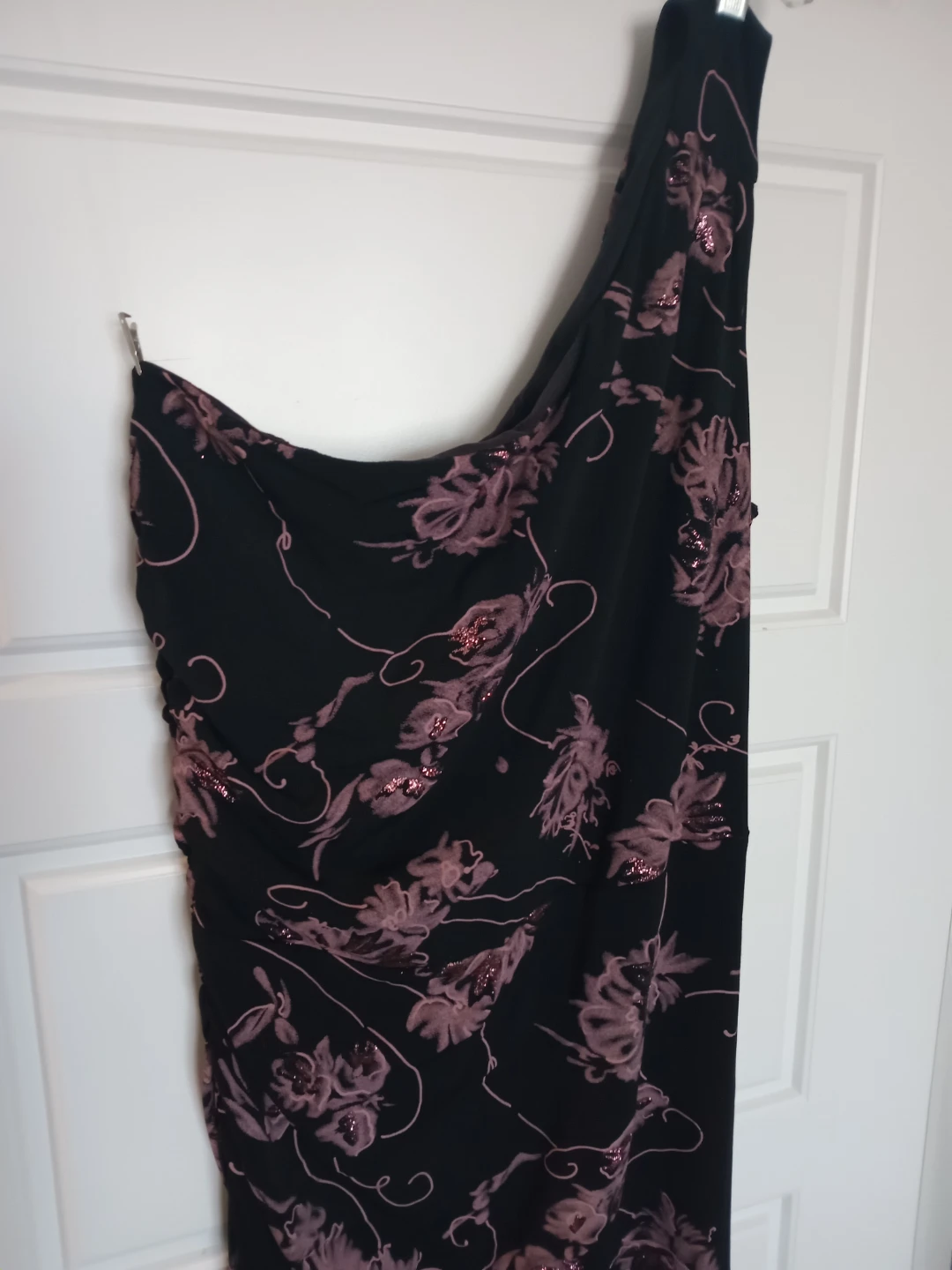 Black Floral One-Shoulder Dress - photo 2