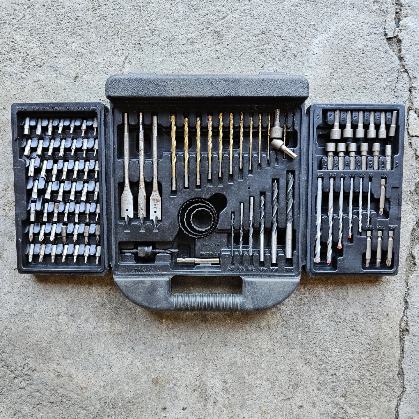 JOBMATE Drill Bit and Socket Set