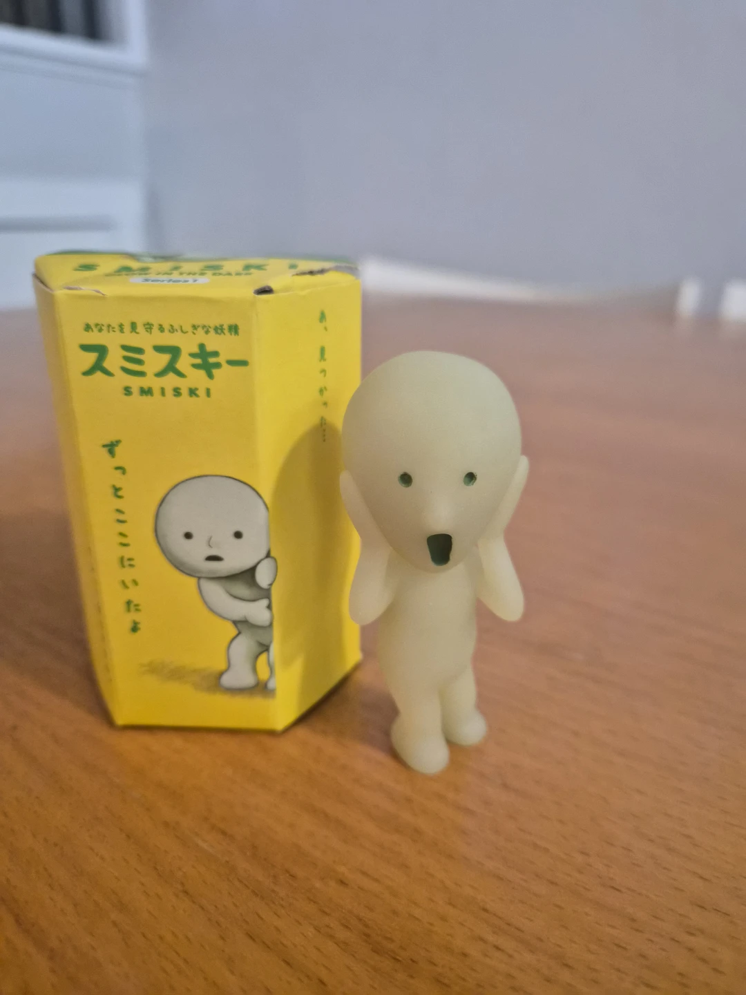 SMISKI Glow in the Dark Figure Series 1 - photo 2