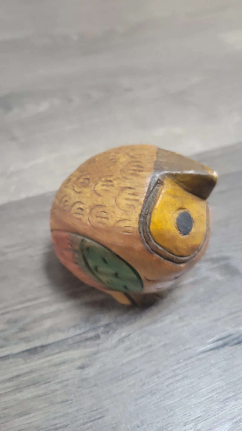 ⚽ Hand-carved Wooden Owl Figurine - photo 2