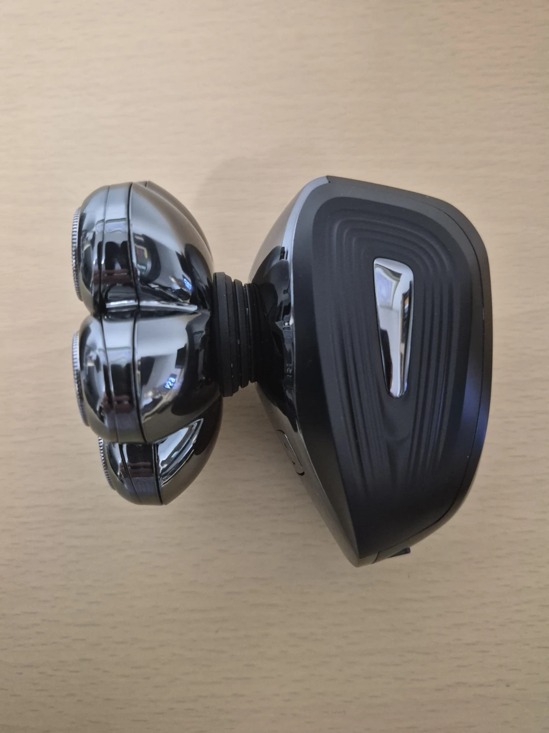 Cyruzi 7D Floating Electric Shaver - photo 2