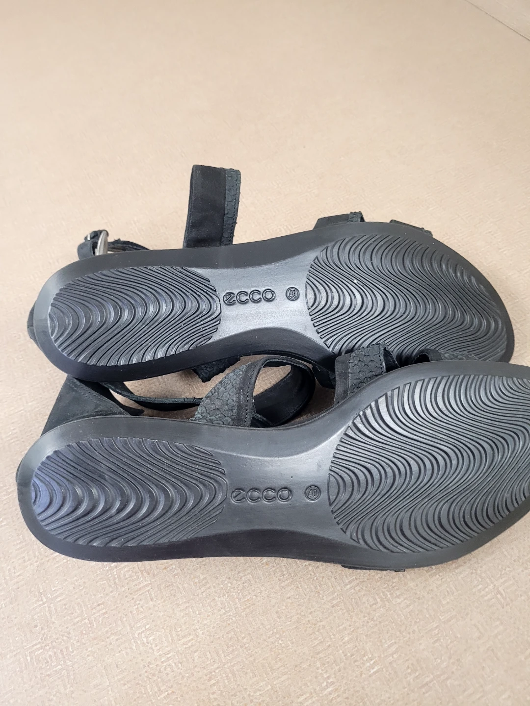 ECCO Black Suede Ankle Strap Sandals size 40 - photo 2