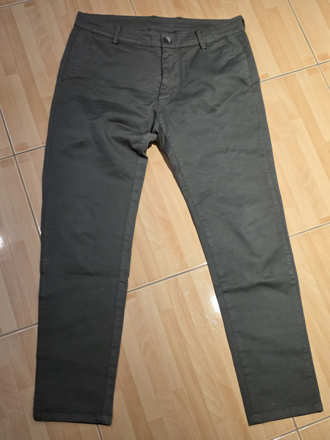 Men's Green Chino Pants Size 42