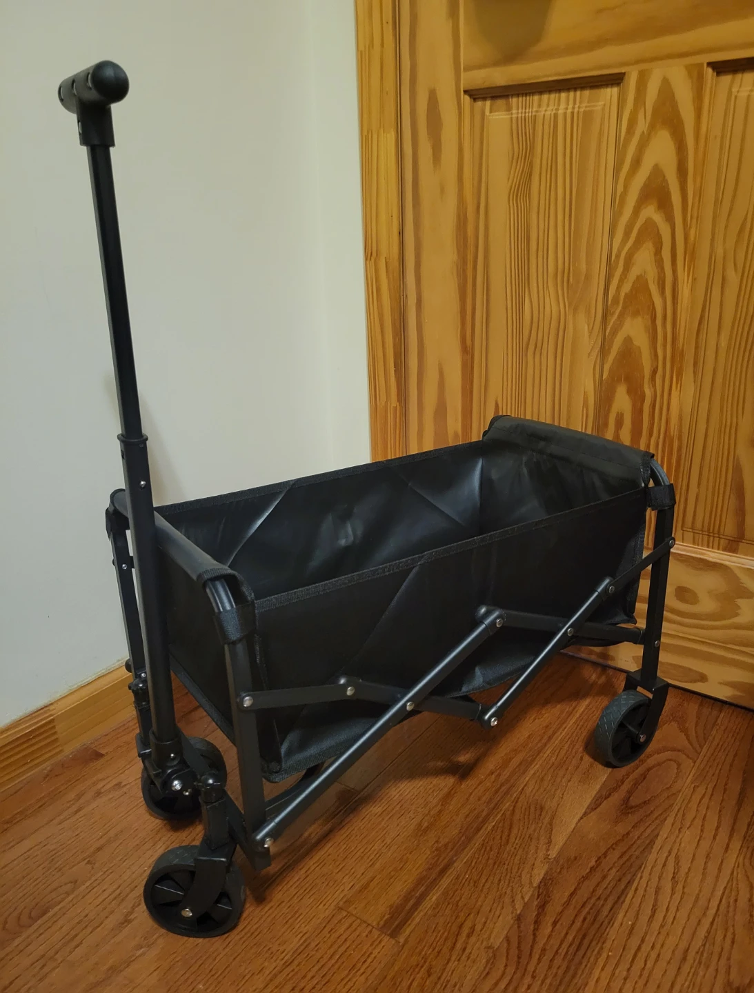 SMALL Black Folding Wagon Cart. NEW