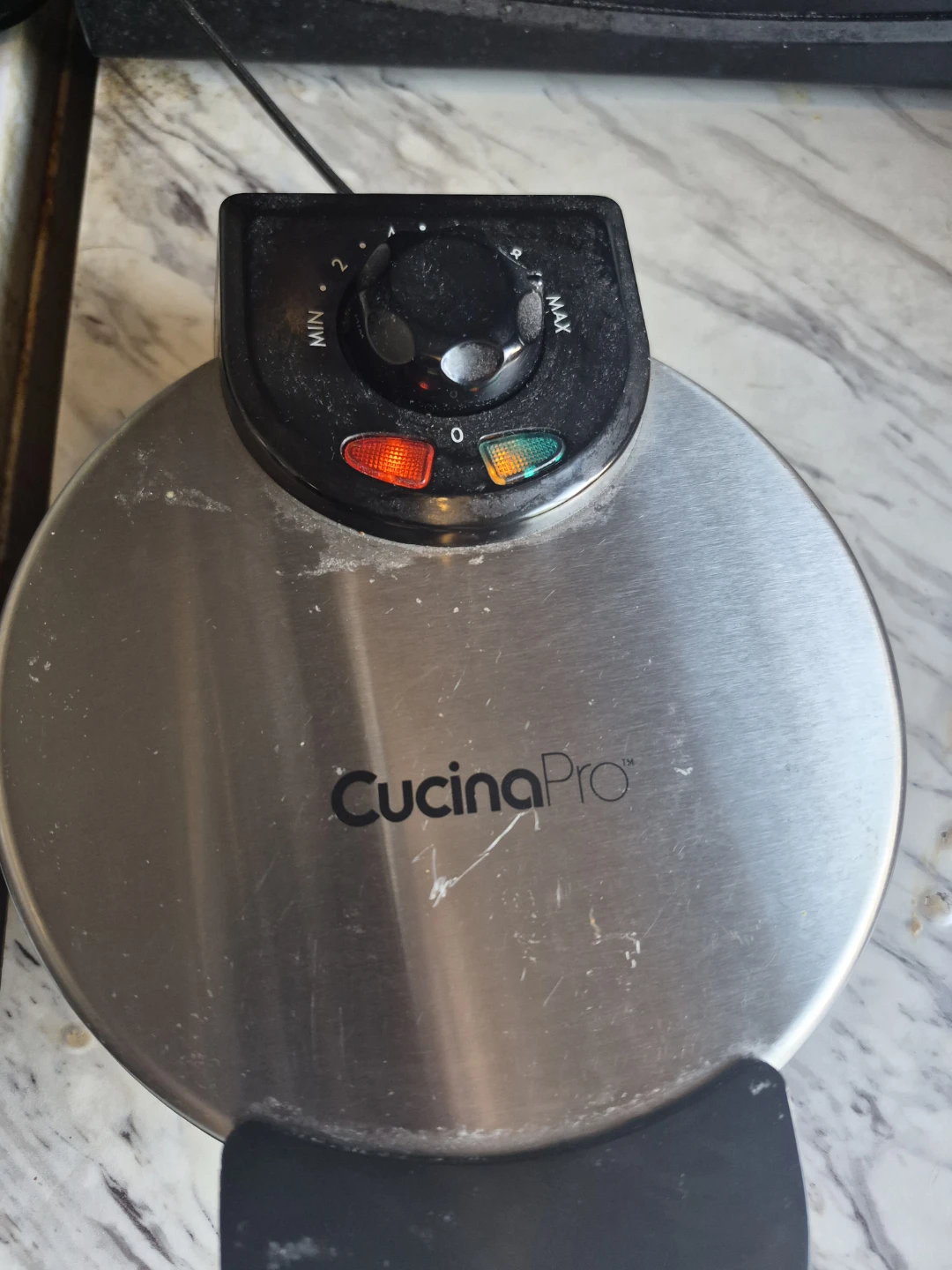 CucinaPro Waffle Maker - photo 2