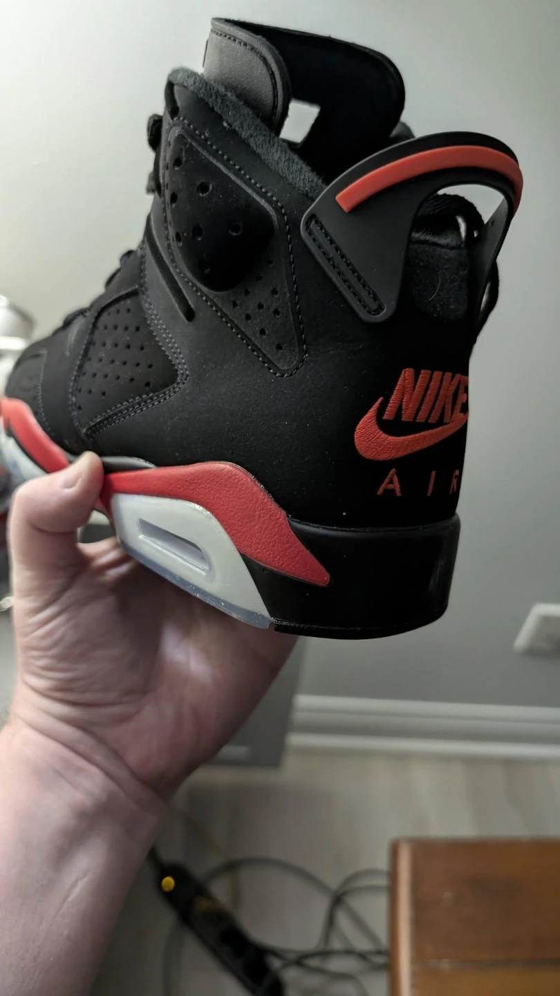 Brand new never worn Jordan 6 infrared Salesman size 9.5
