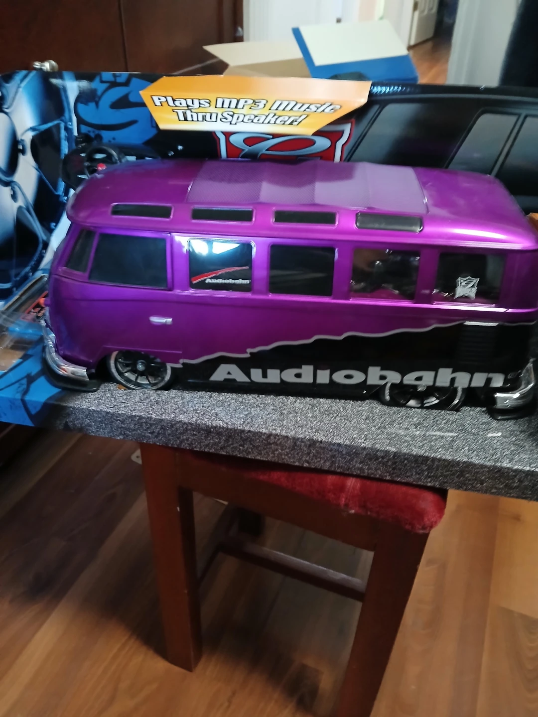 Urban R/C Bus MP3 Player Volkswagen Van
