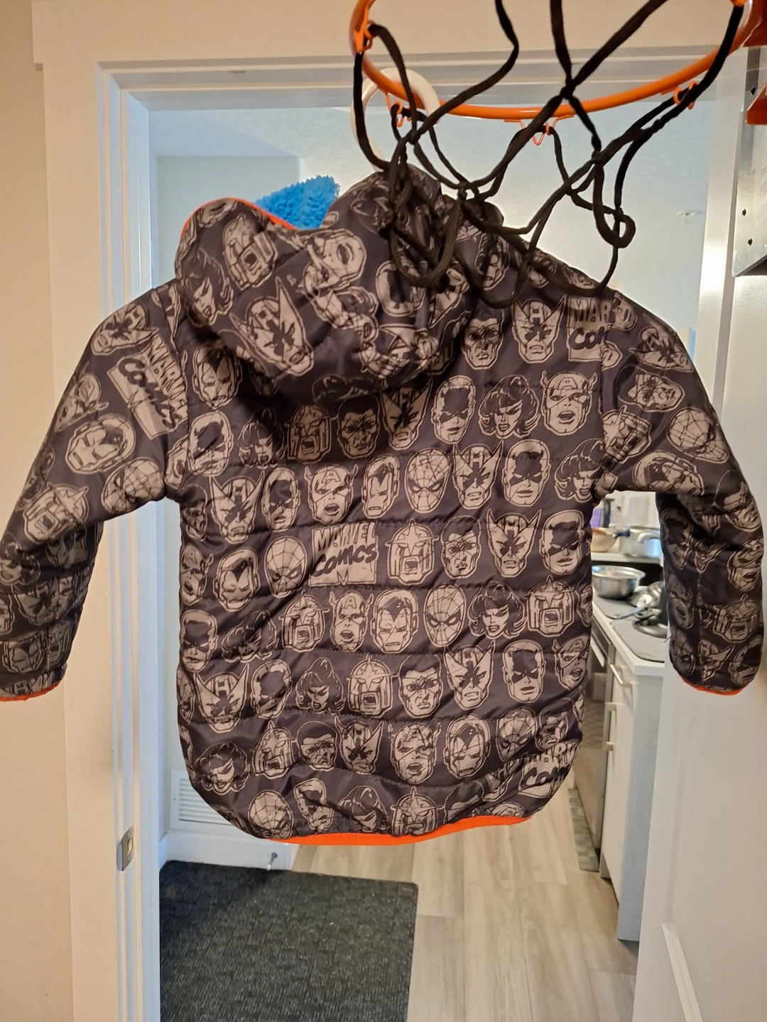 Marvel Comics Puffer Jacket - photo 2