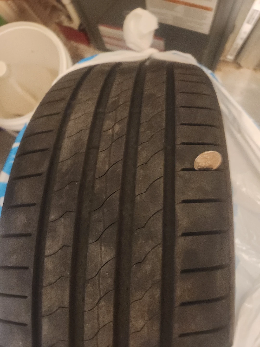 18" ZRated tires 225/40ZR18 Tire - photo 3