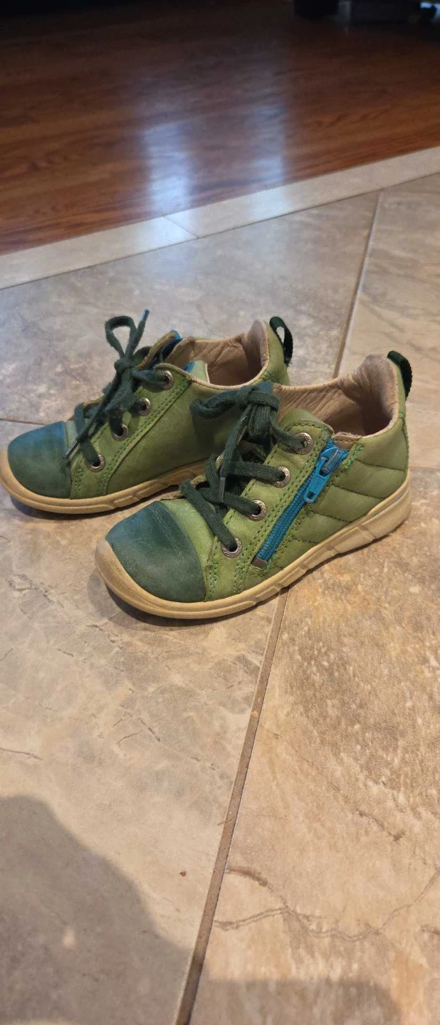ECCO Green Leather Sneakers Size 22
