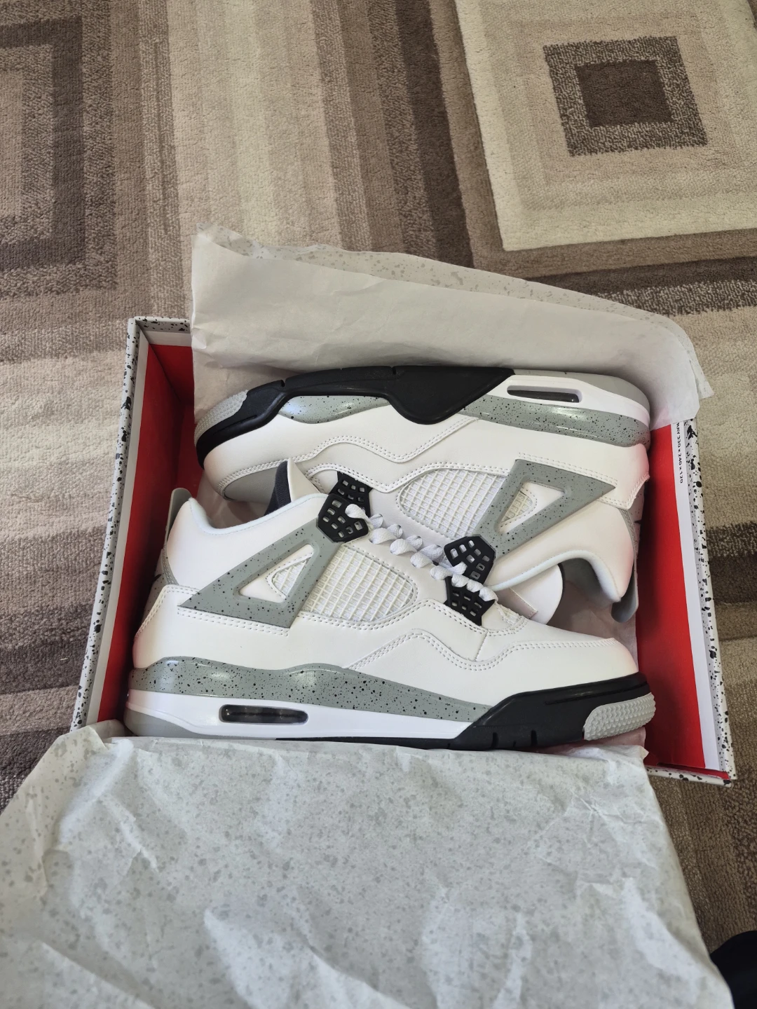 Air Jordan 4 Retro White Cements - photo 2