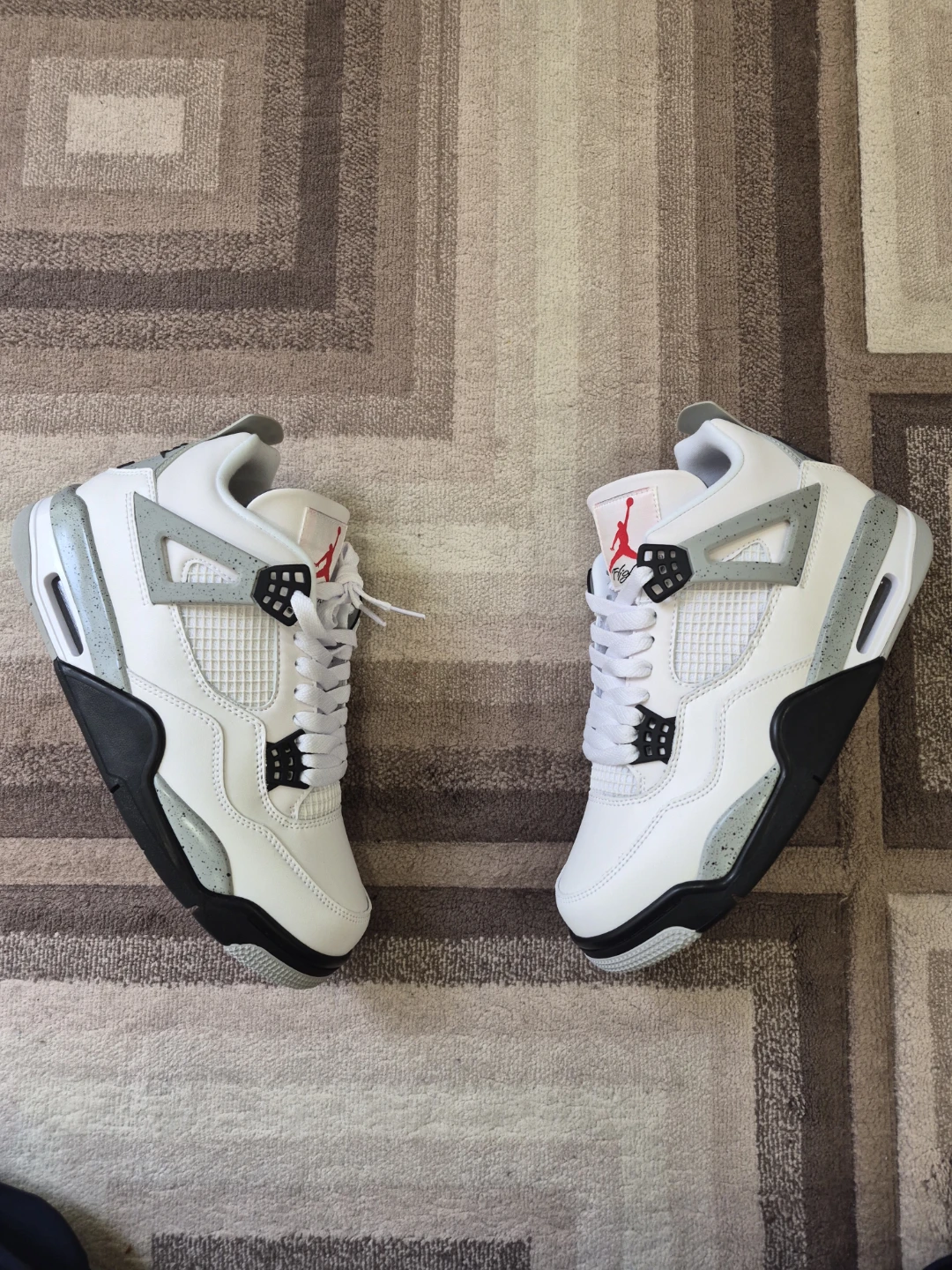 Air Jordan 4 Retro White Cements - photo 3