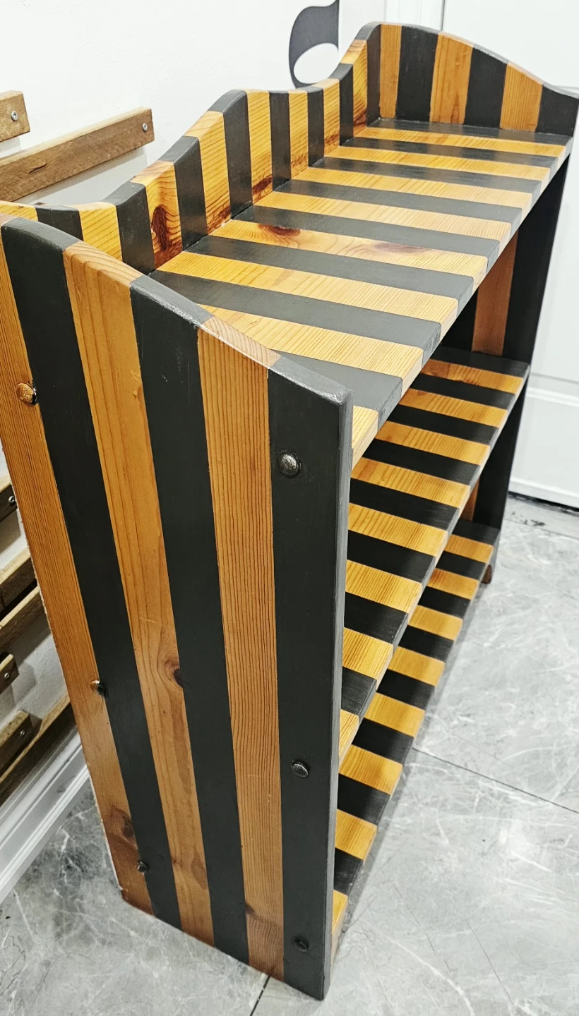 Striped Wooden Bookshelf - photo 4