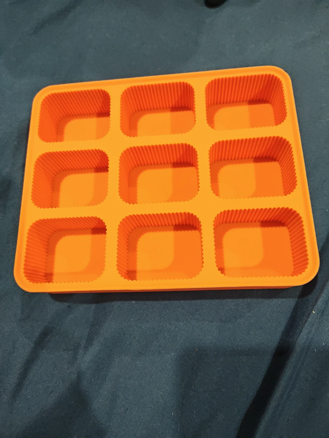 Brand new Nespresso Vertuo Barista Ice Cube Tray - Orange - photo 2