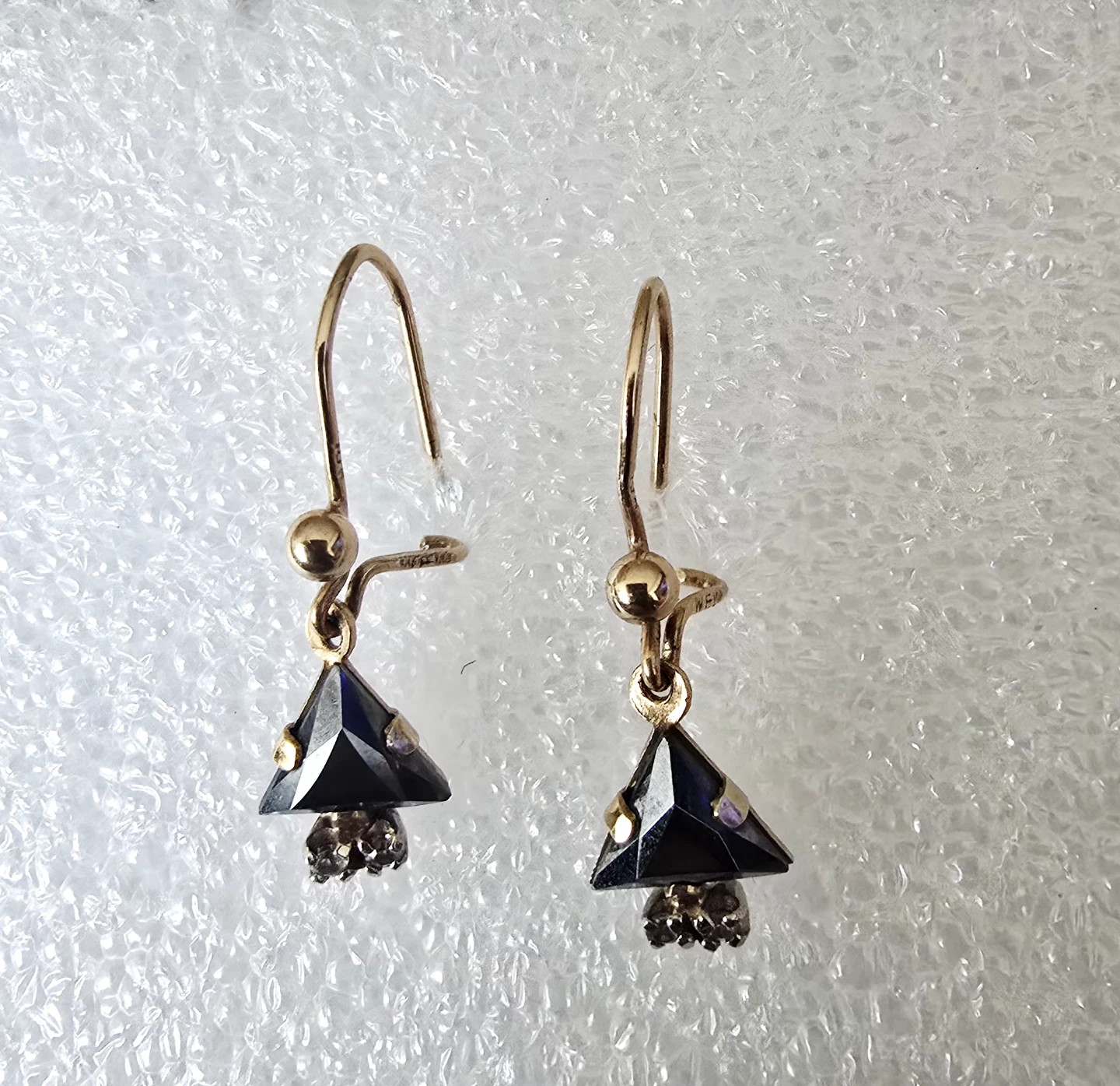 Vintage 10K Gold earrings with onyx and diamond stones - photo 5