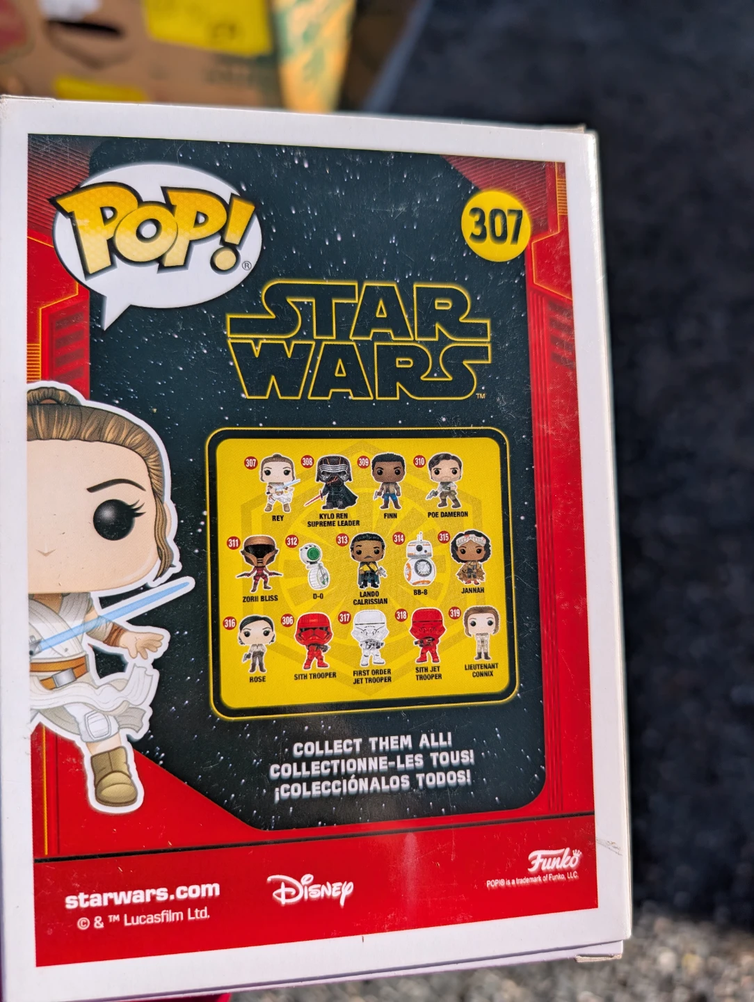 Funko Pop! Star Wars Rey 307 Bobblehead - photo 2