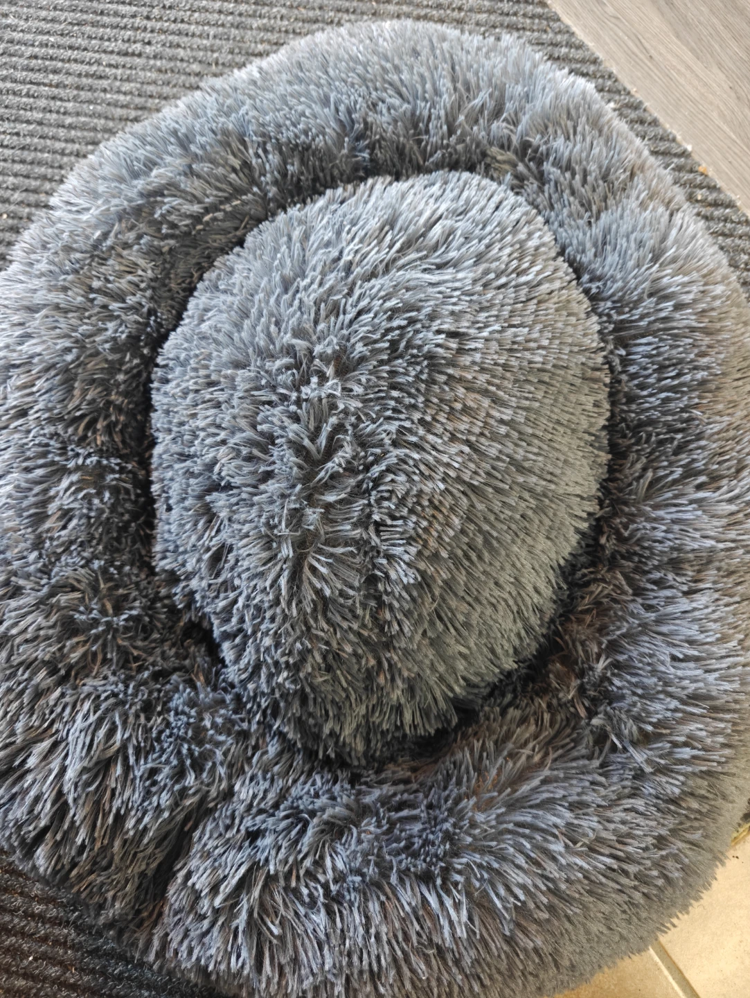 Fluffy Grey Pet Bed