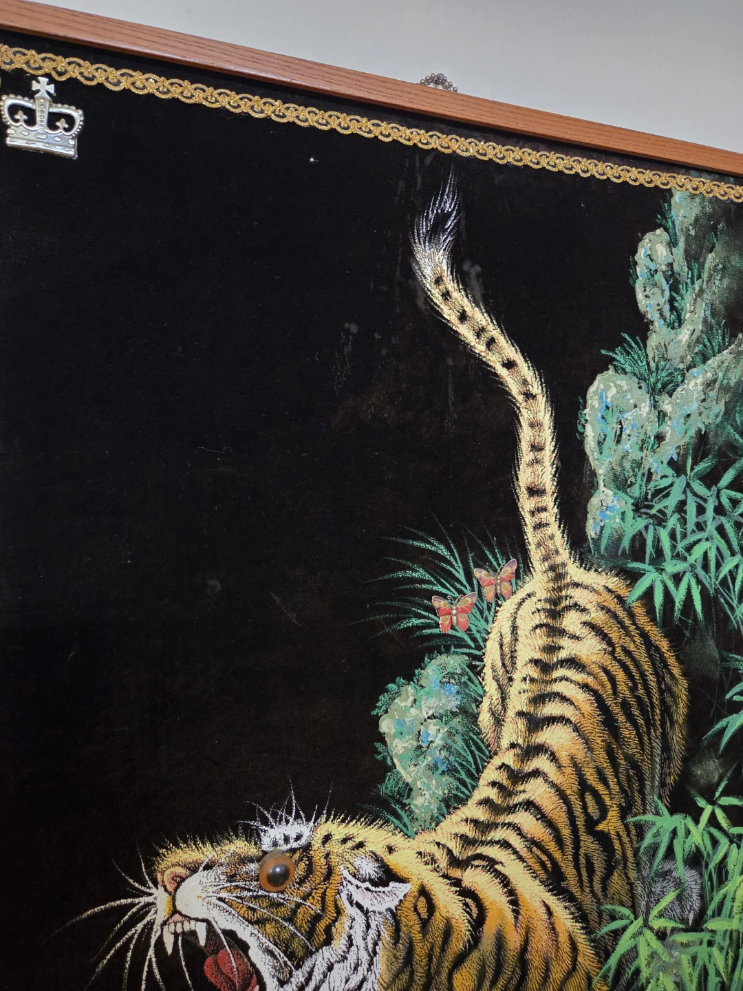 Framed Velvet Art Tiger Painting - photo 3