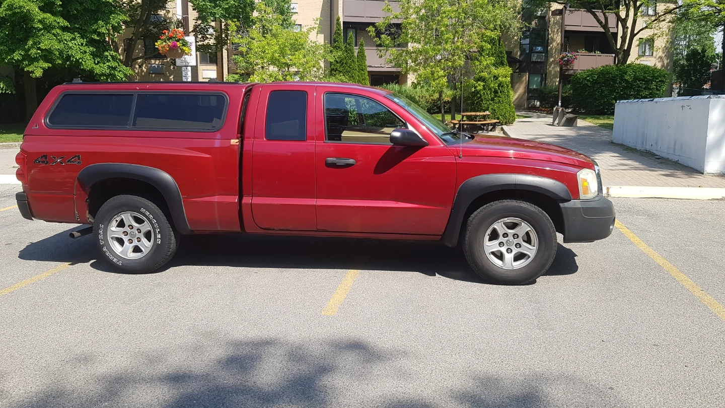 Dodge Dakota 4x4 v8 2006 - photo 2