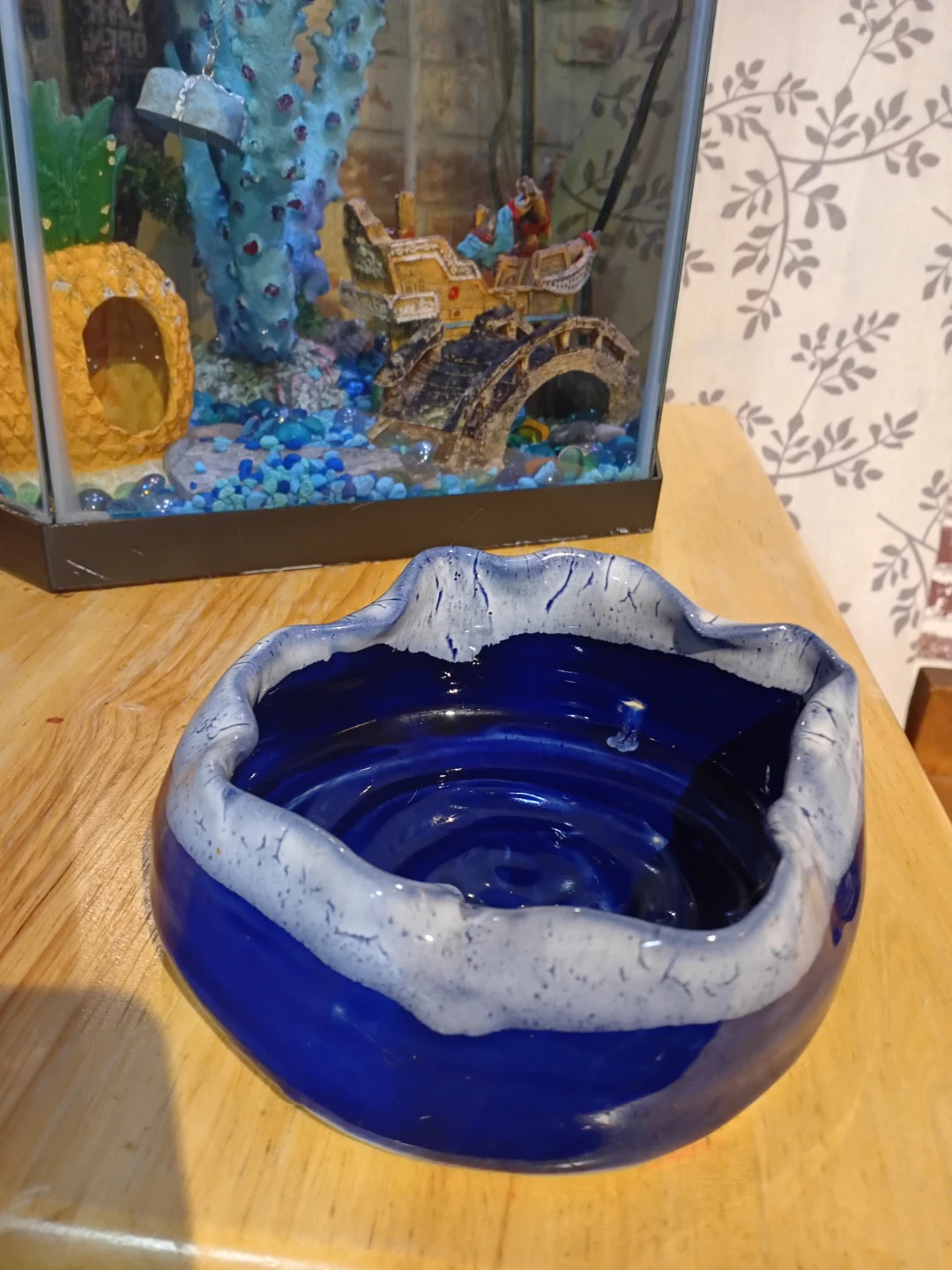 Beautiful blue & white Ceramic decorative bowl