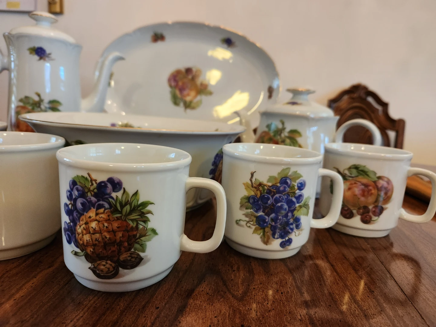 Vintage Fruit Pattern Tea Set - photo 3