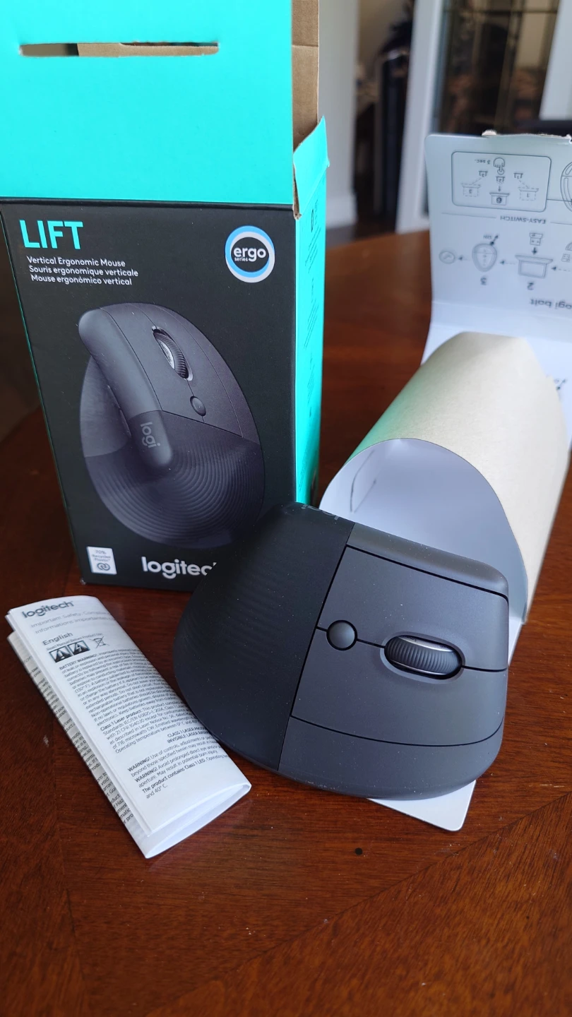 Logitech Lift Vertical Ergonomic Wireless Mouse - photo 3