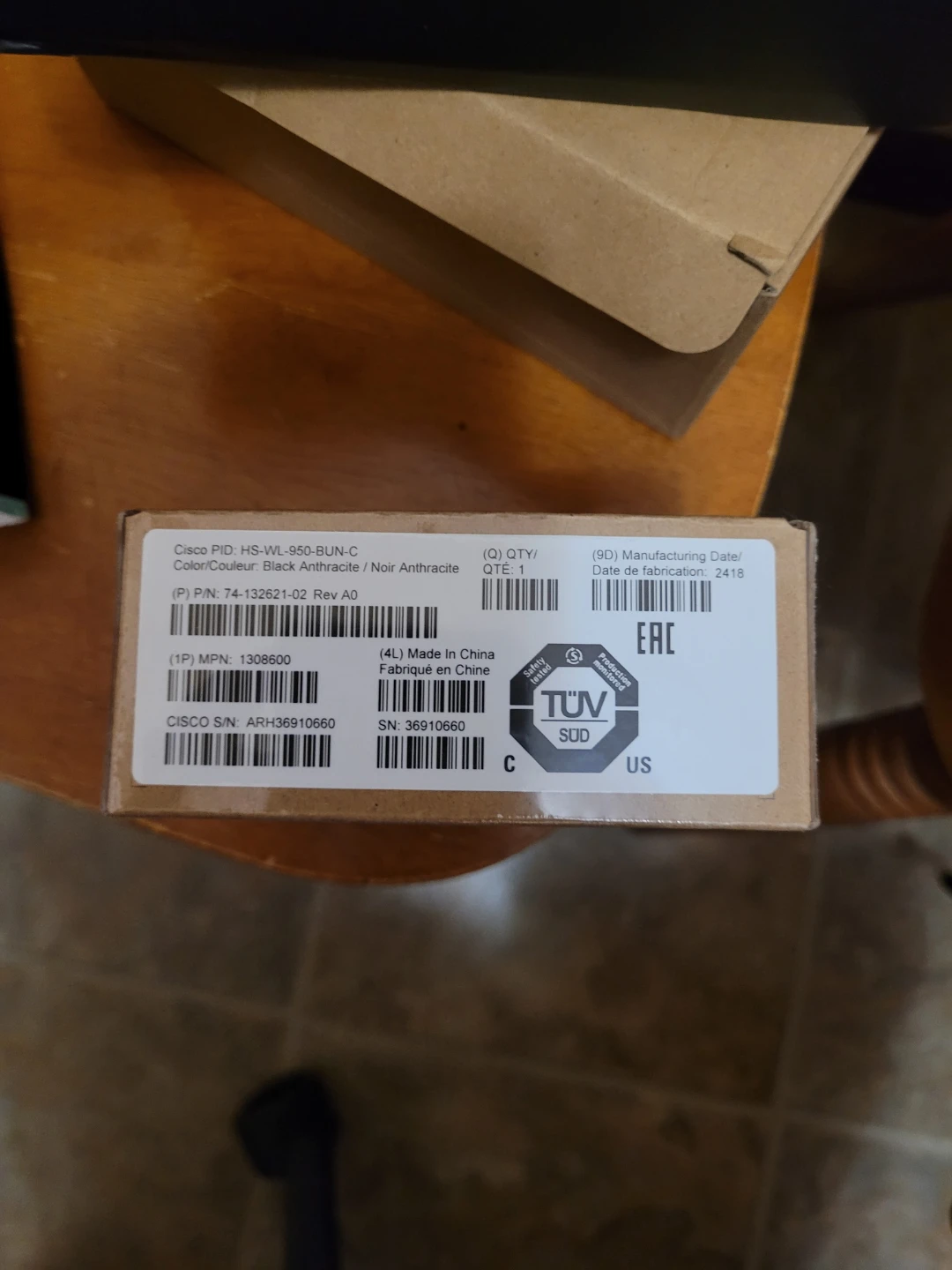 Bang & Olufsen Cisco 950 Bluetooth earbuds - photo 3