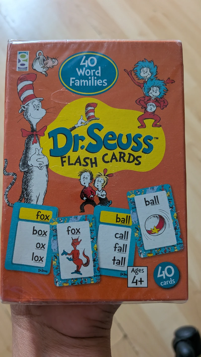 Dr. Seuss 40 Word Families Flash Cards