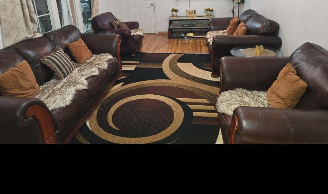 Sofa set