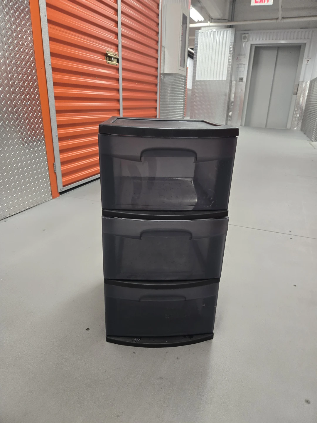 Sterilite 3-Drawer Plastic Storage Cart (Black & Smoke)