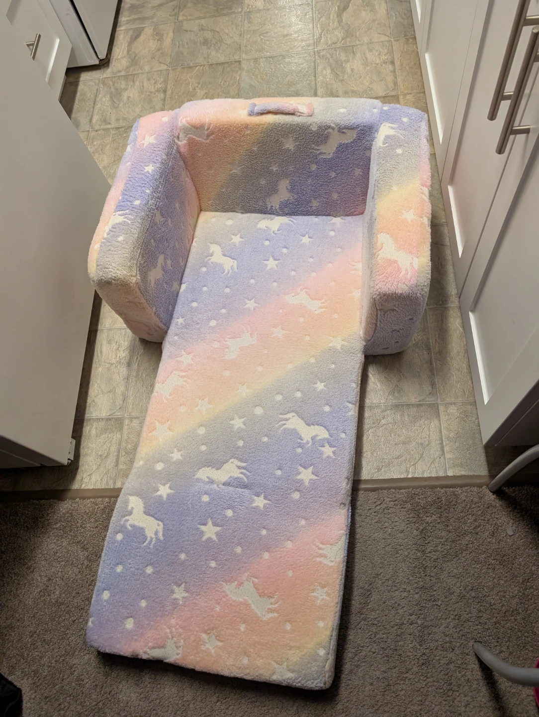 Kids Foldable Unicorn Couch Chair - photo 2