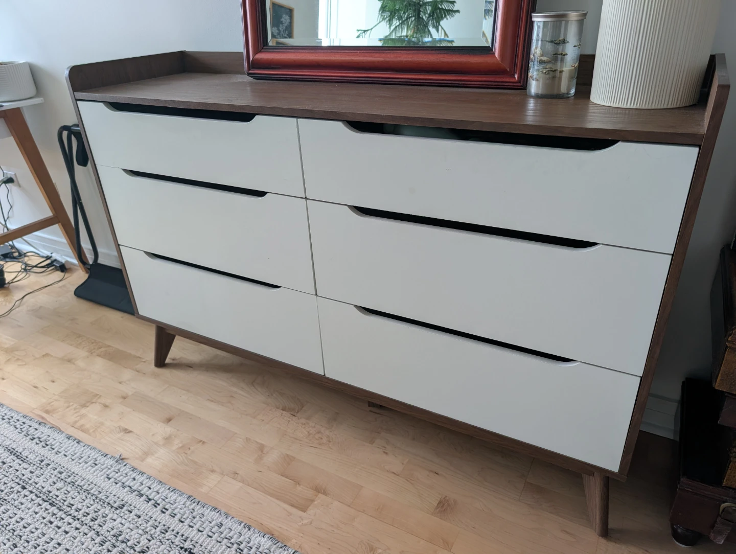 Mid-Century Modern Dresser - photo 2