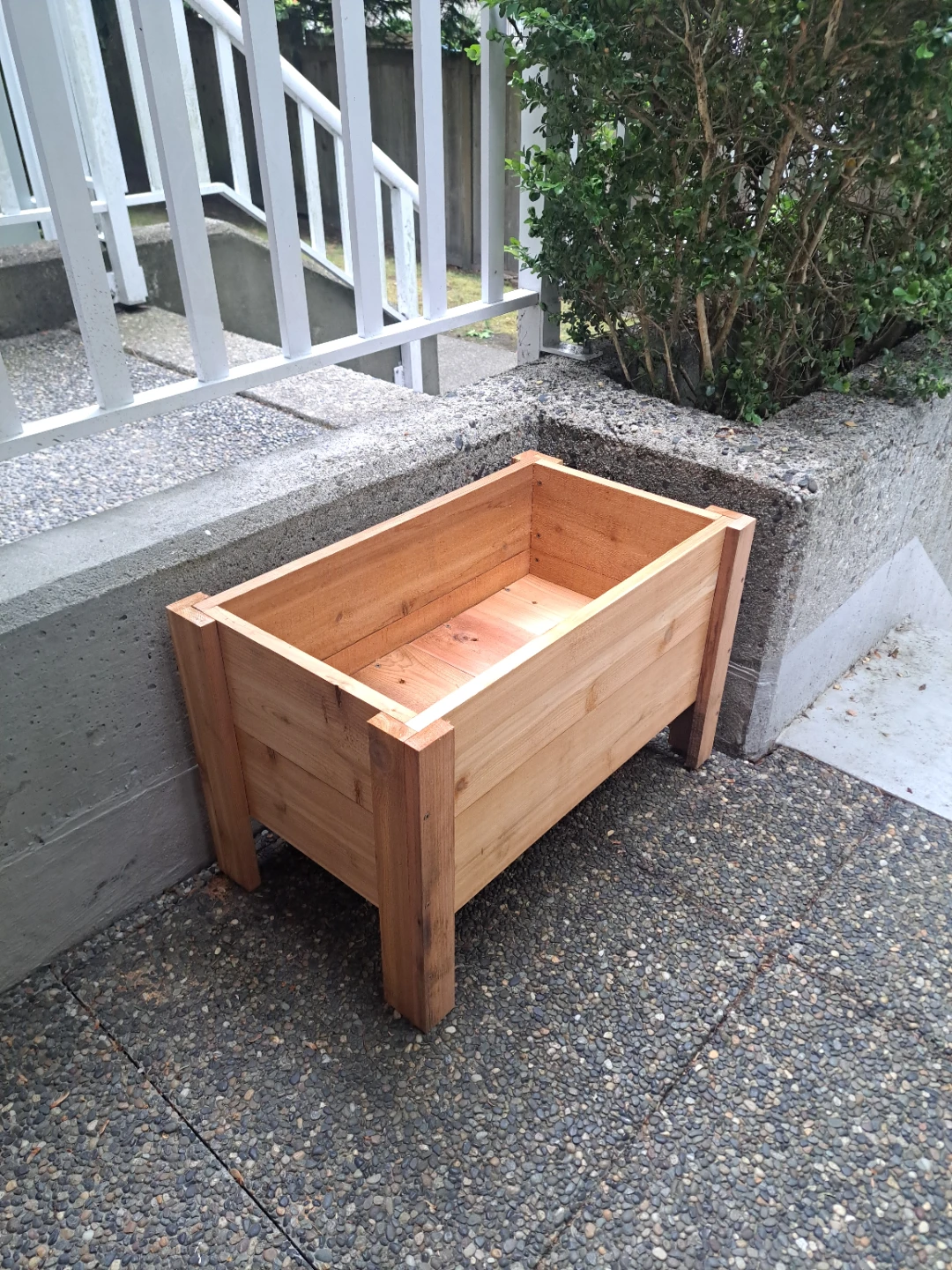 Handmade Cedar Planter Boxes - photo 4
