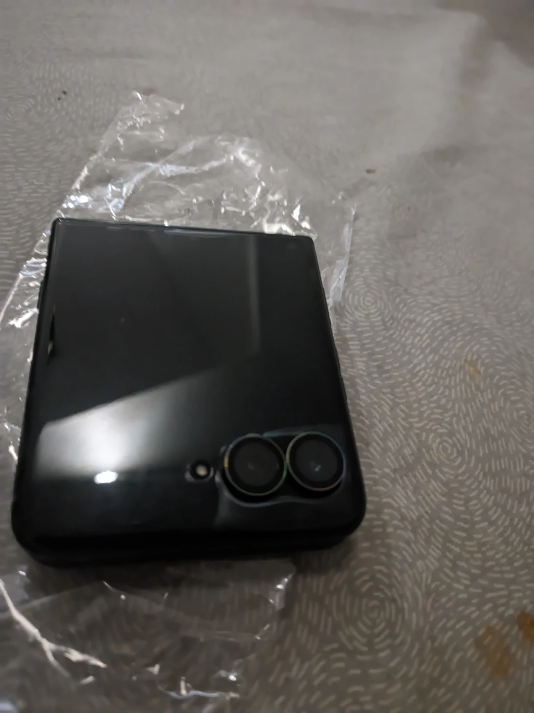 Motorola RAZR ultra 2025 - photo 3