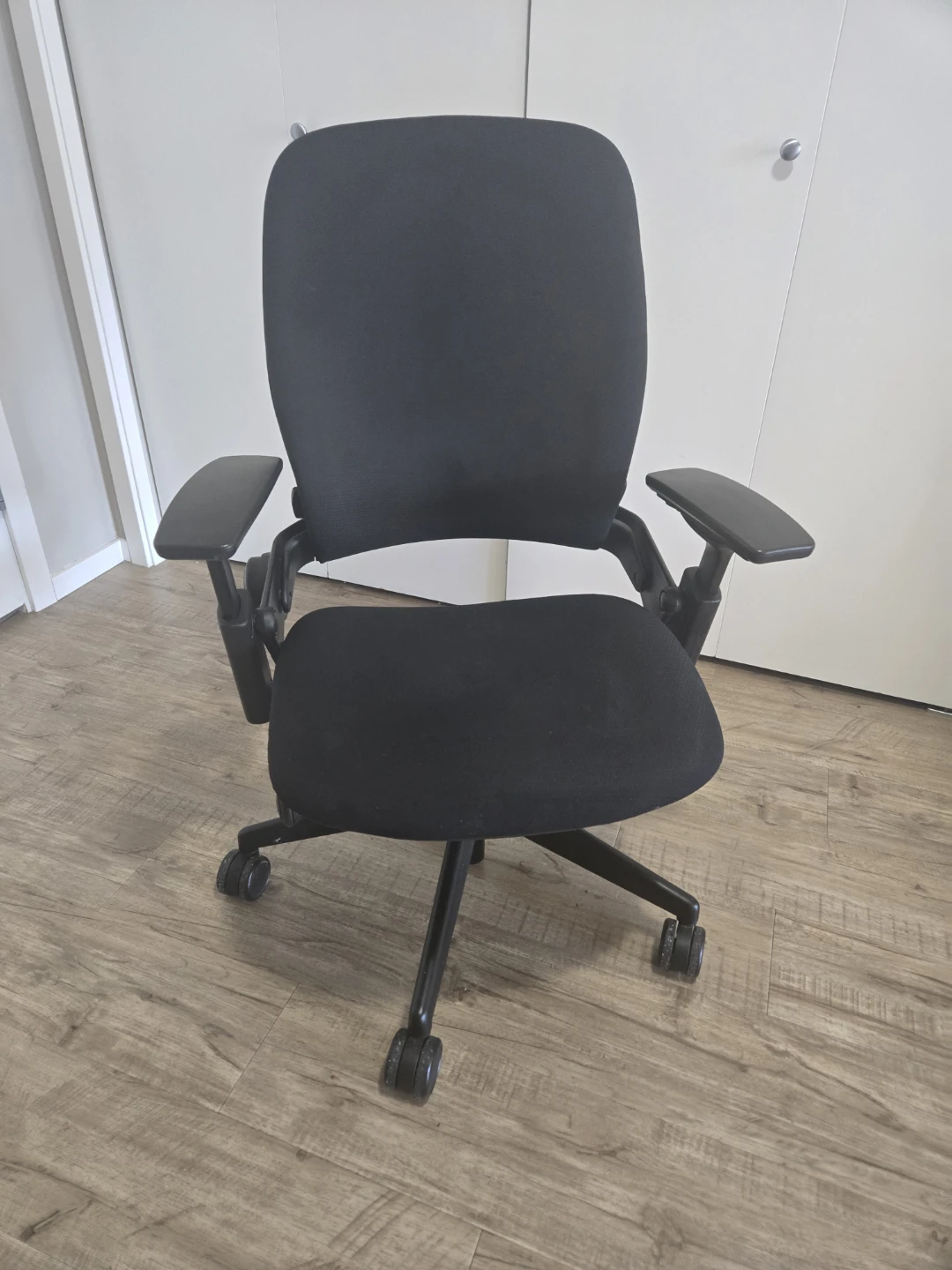 Adjustable Ergonomic Premium Chairs
