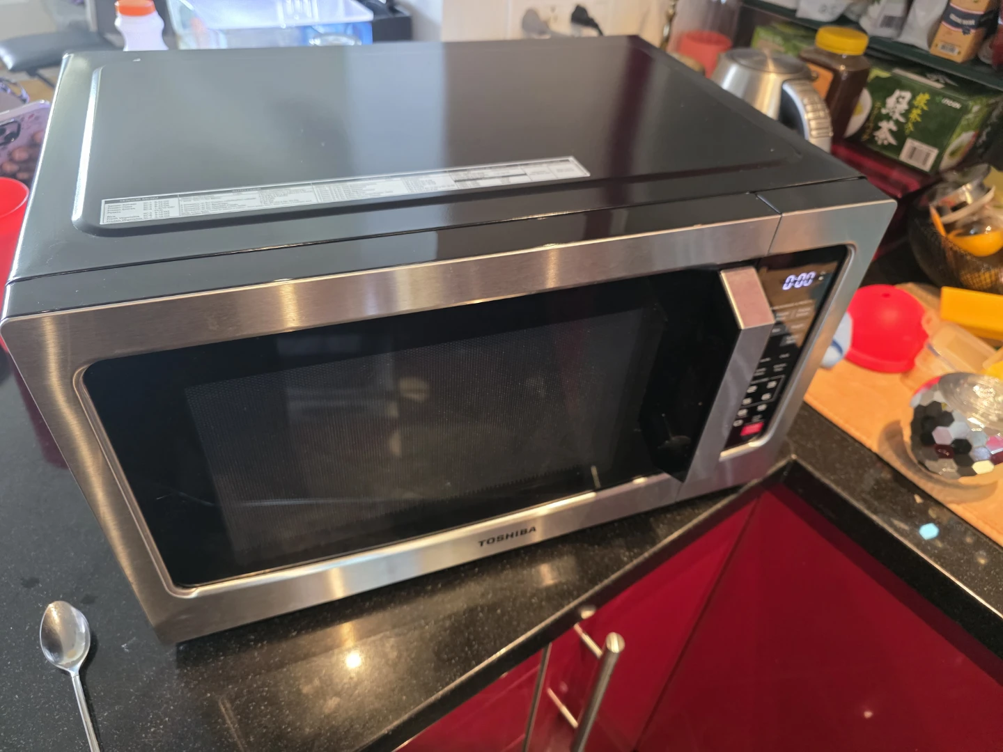 Toshiba Microwave Oven - photo 3