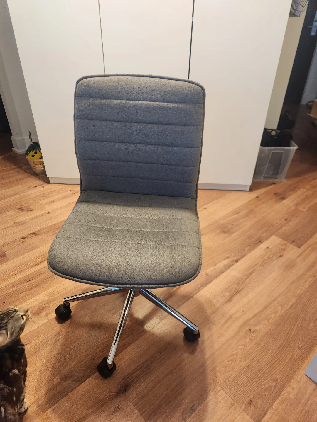 Grey fabric office chair - photo 2