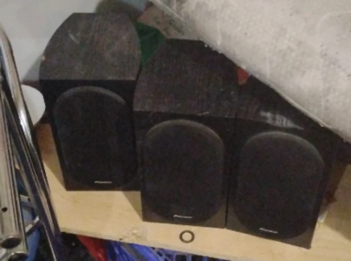 Pioneer Bookshelf Speakers⚽
