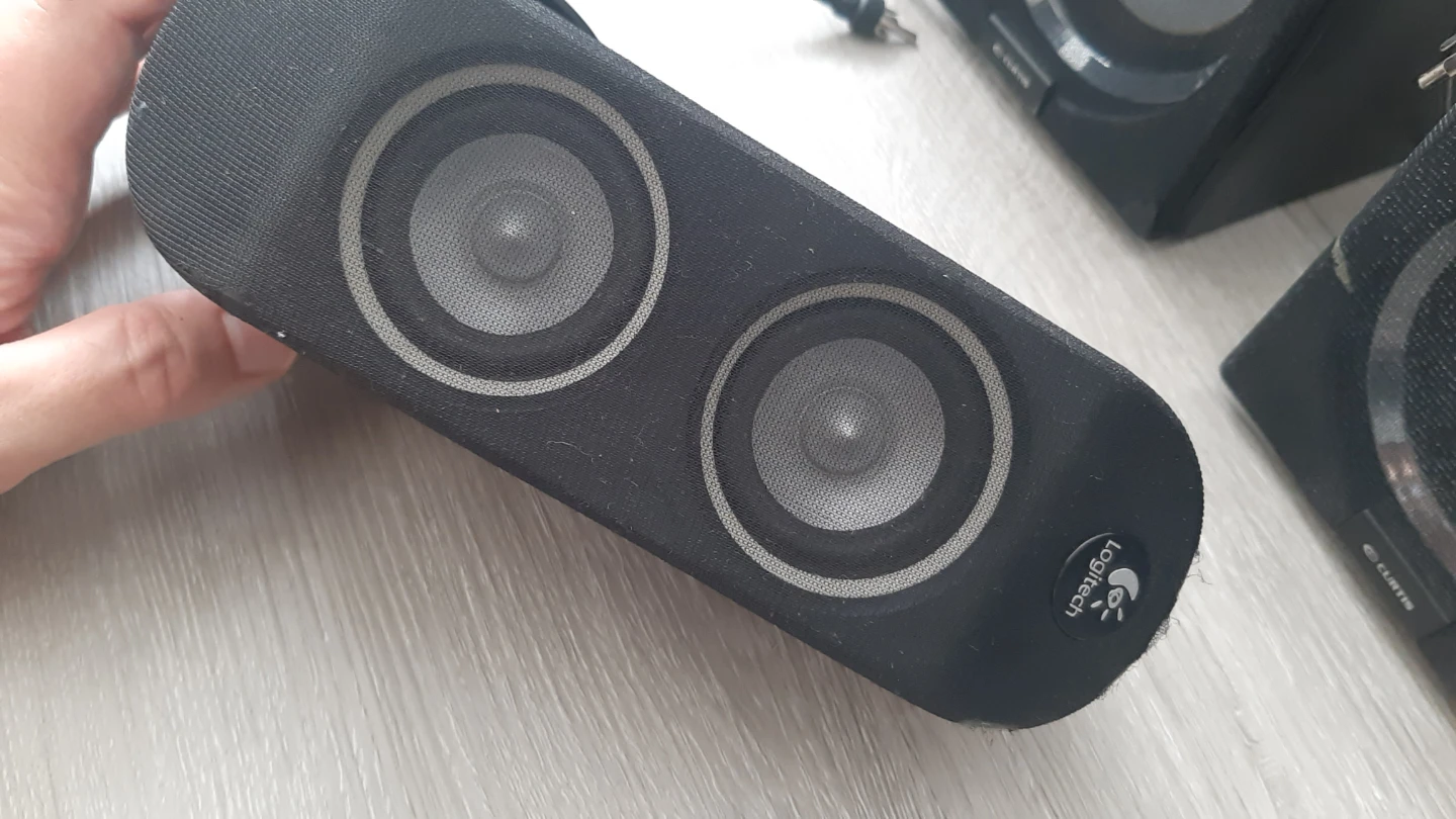 Logitech and Curtis Computer Speakers - photo 2