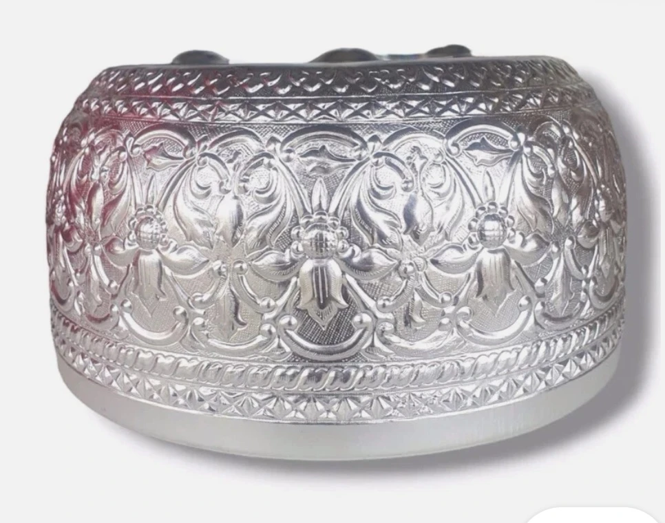 Ornate Silver Tone Metal Bowl - photo 5