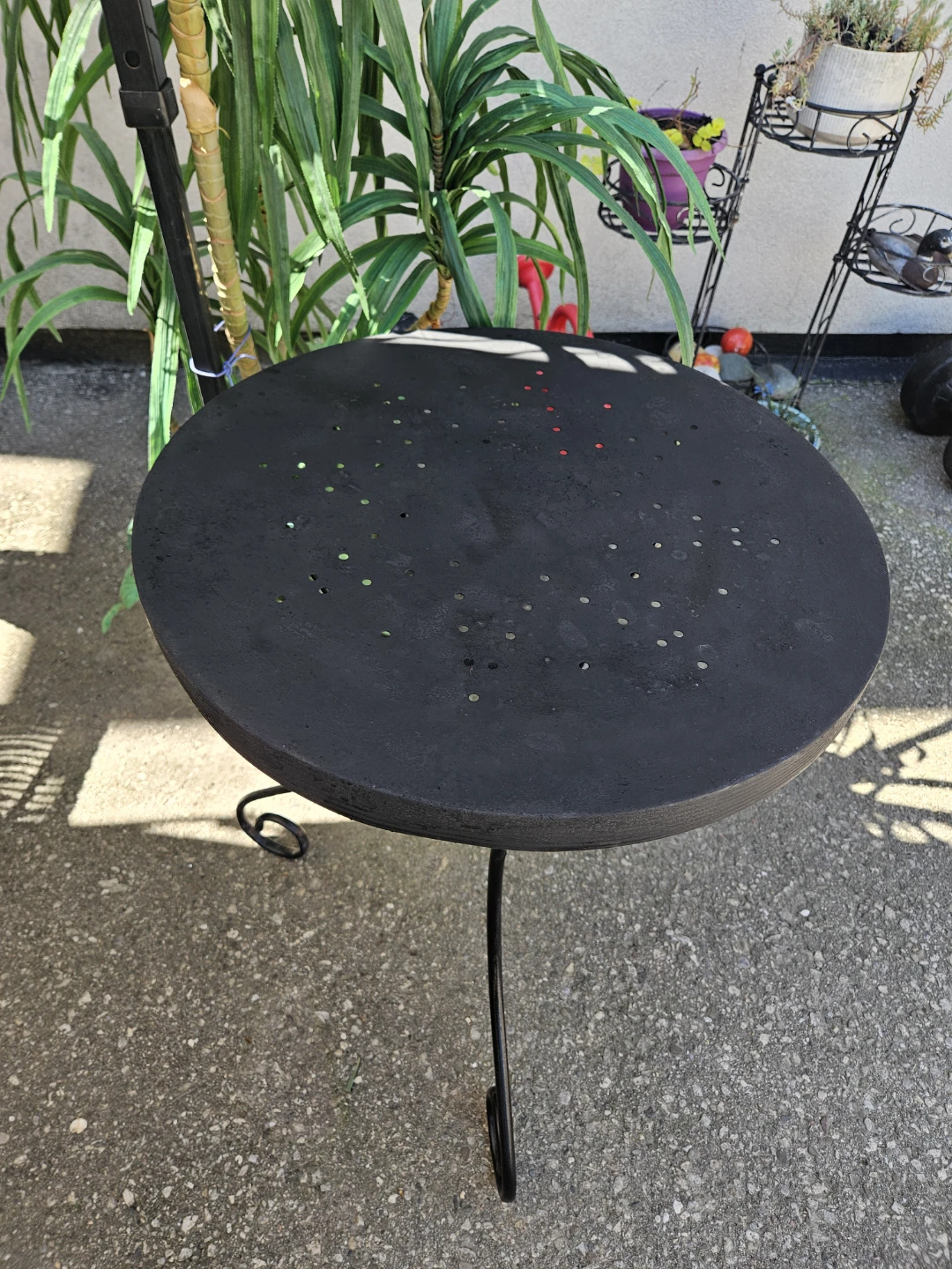 Round Black Metal Bistro Table - photo 2