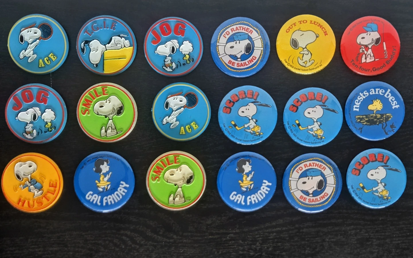 18 Vintage Original 1952-65 Snoopy/Peanuts Buttons
